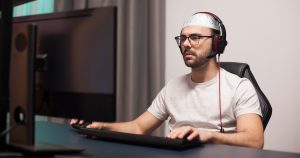 Noktara - God Mode - Salafist weigert sich aus religiösen Gründen in Videospielen zu cheaten