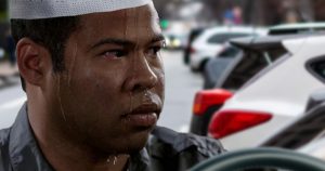 Noktara - Karfreitag im Ramadan- Muslim überlegt wie er zum Freitagsgebet einen Parkplatz finden soll