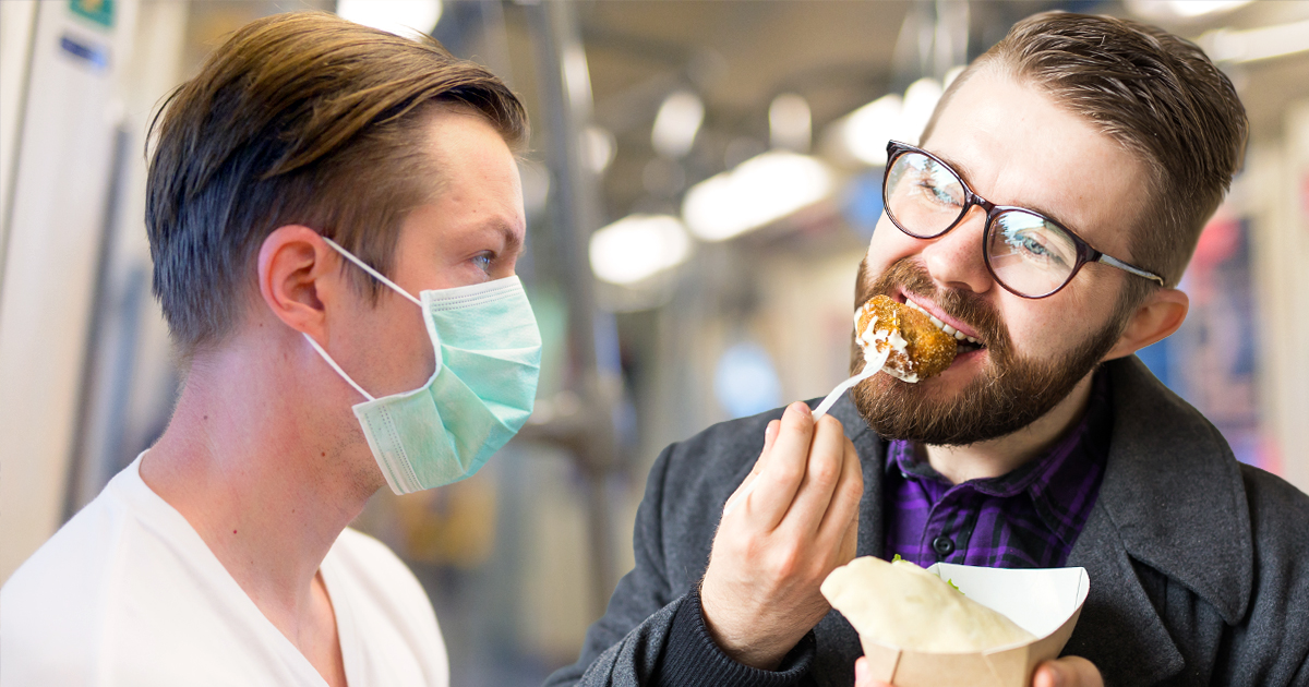Noktara - Maskenverweigerer braucht ganze Bahnfahrt, um kleinen Snack zu essen