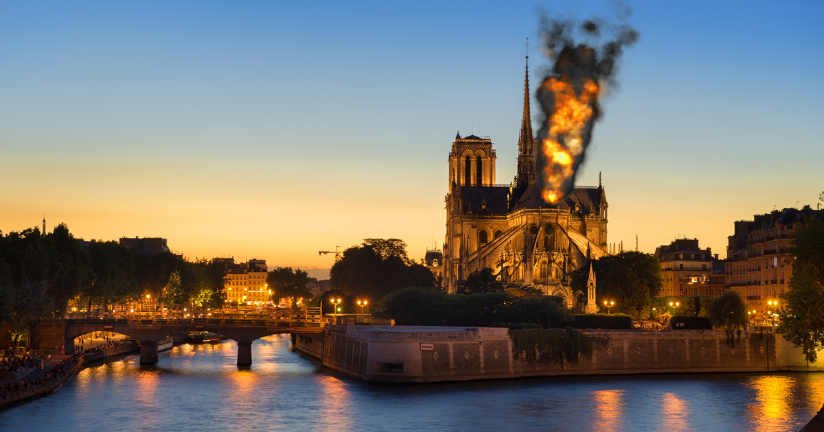 Noktara - Notre Dame - Schwarzer Rauch wurde stundenlang für Papstwahl gehalten