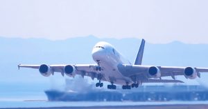 Noktara - Pilot bricht wegen Maskenverweigerer Landung ab und fliegt wieder 7000 Kilometer zurück nach Miami