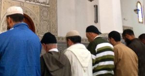Noktara - Salafistenmoschee trotz Corona offen, damit Risikogruppe beim Gebet als Märtyrer stirbt