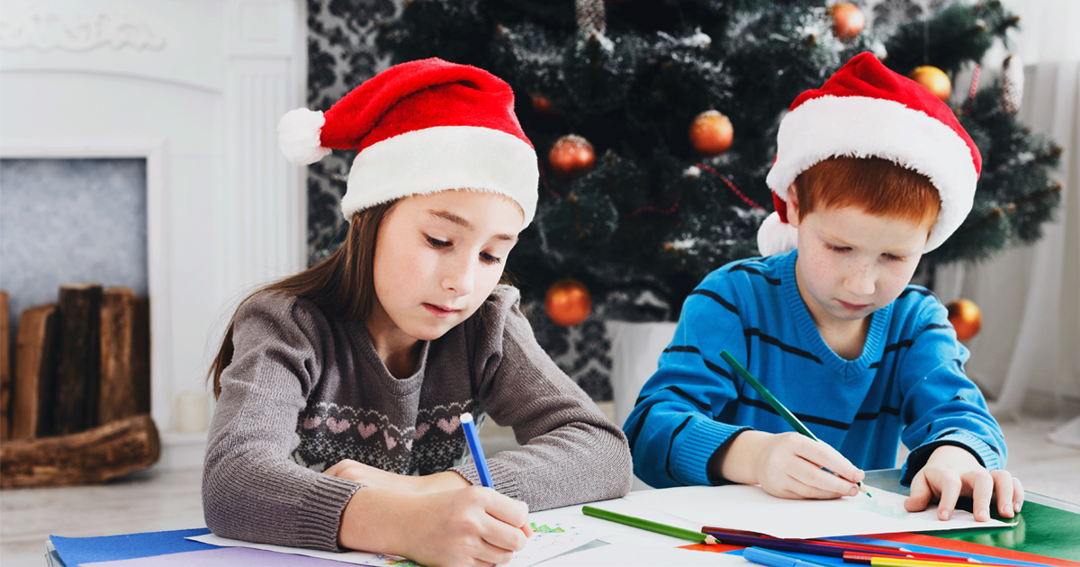 Noktara - Unartige Kinder mahnen Weihnachtsmann wegen DSGVO-Verstoß ab - Kinder setzen Abmahnung auf